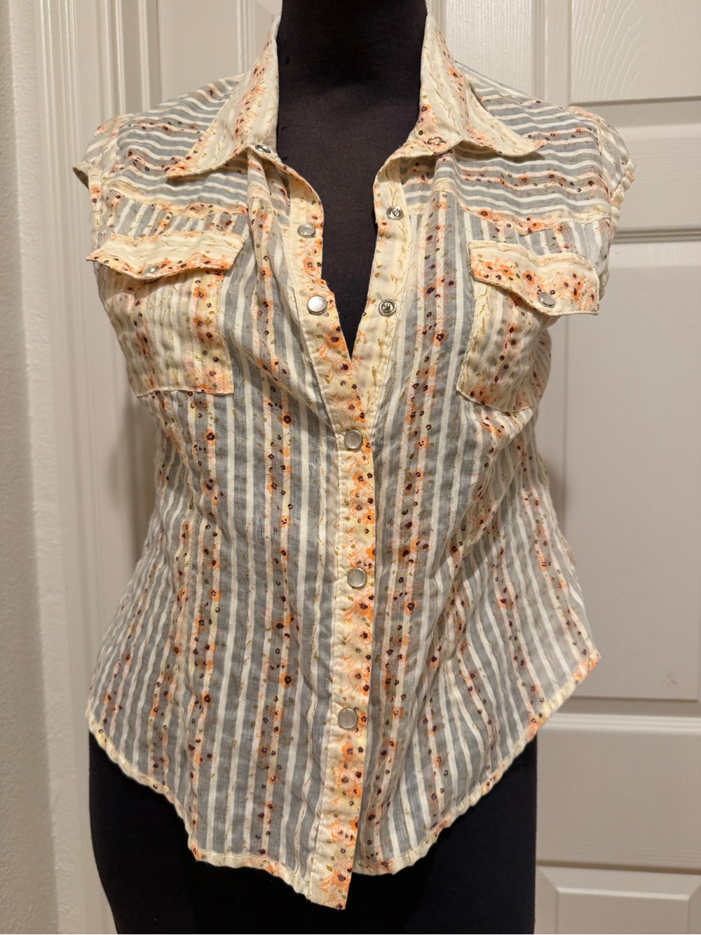 Striped Floral Sleeveless Button-Up Top in floral orange and sheer cream